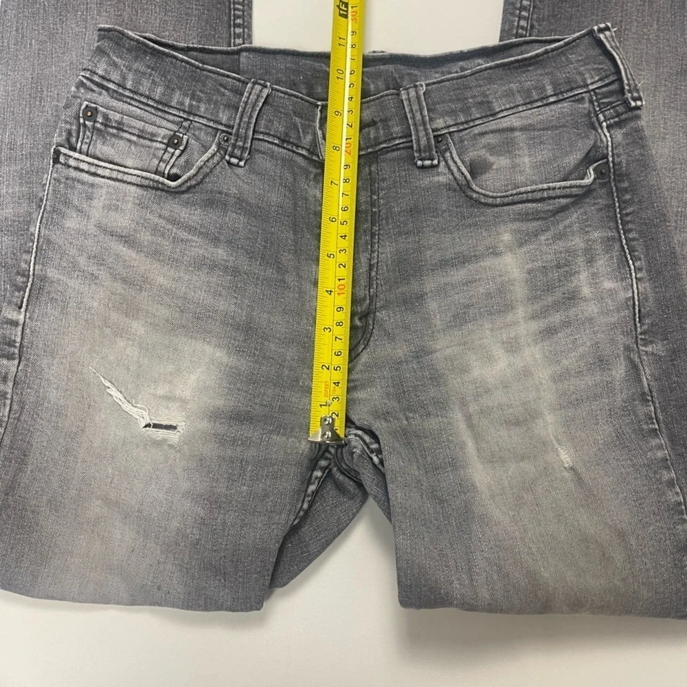 Levi’s 514 Men’s Straight Fit Gray Black Wash Jeans 30x32